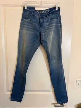 Express Slim Mid-Rise Jeans in Blue Wash